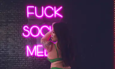 Asian Milf Tokyo Leigh Twerks for You