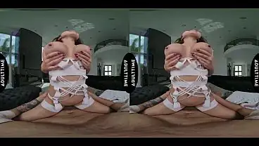 Up Close VR Nicole Doshi Takes Control in Cowgirl VR POV with Big Tit Hardcore Ride